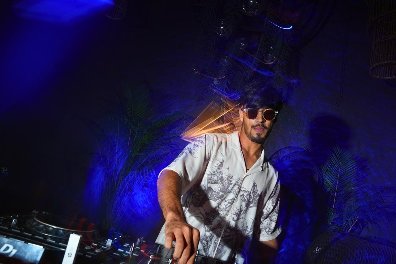 Dune went crazy — candid moment on the dancefloor
